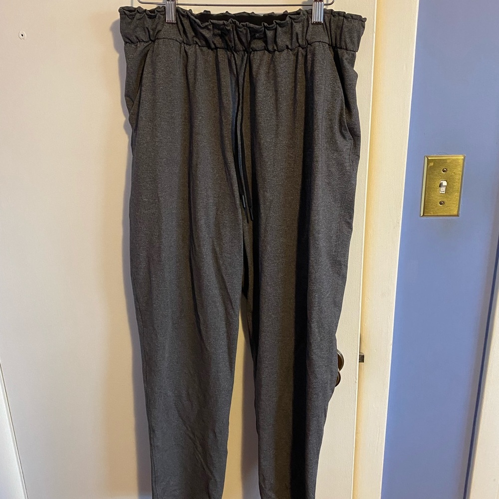 Lululemon stretch high rise pants 7/8